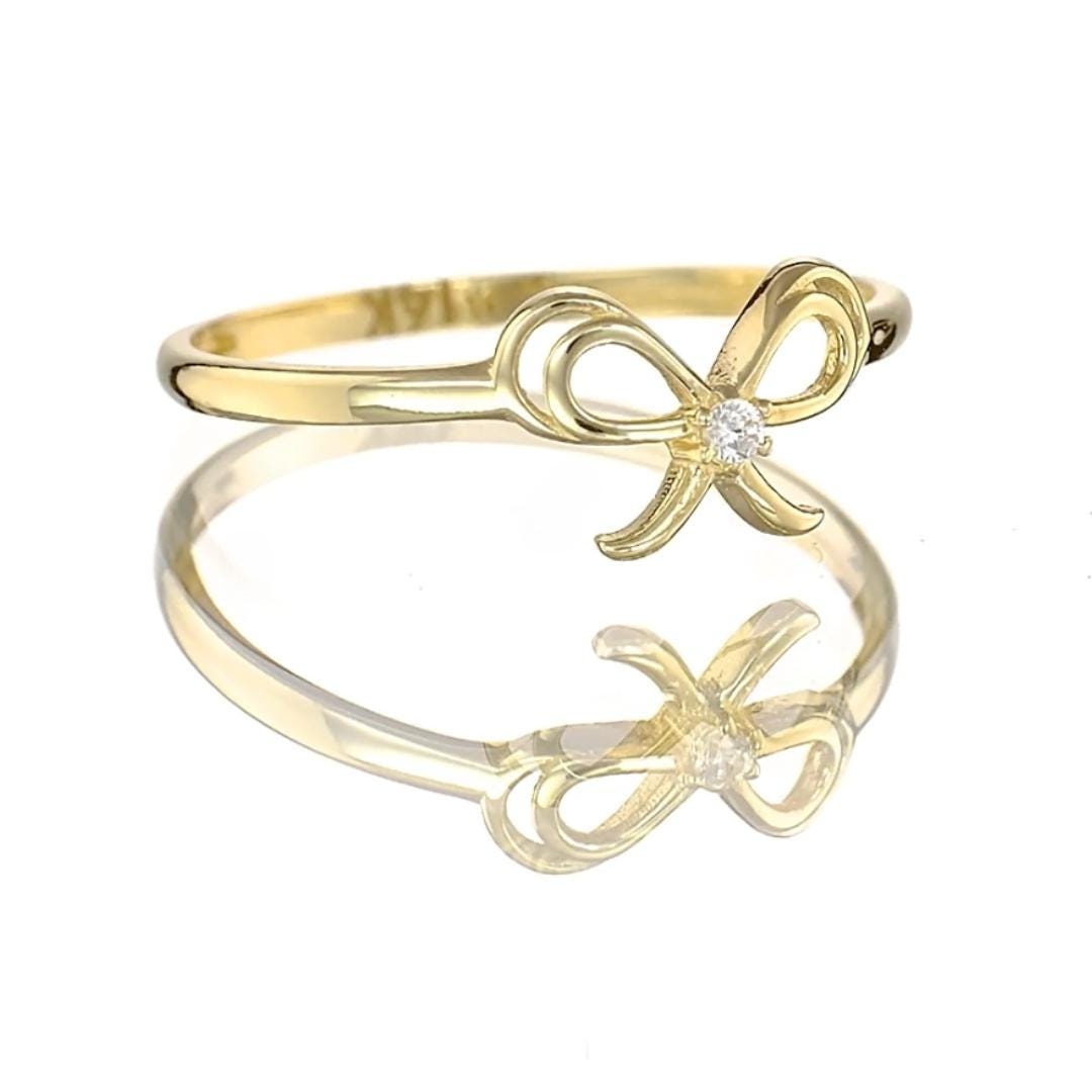 dainty gold ring