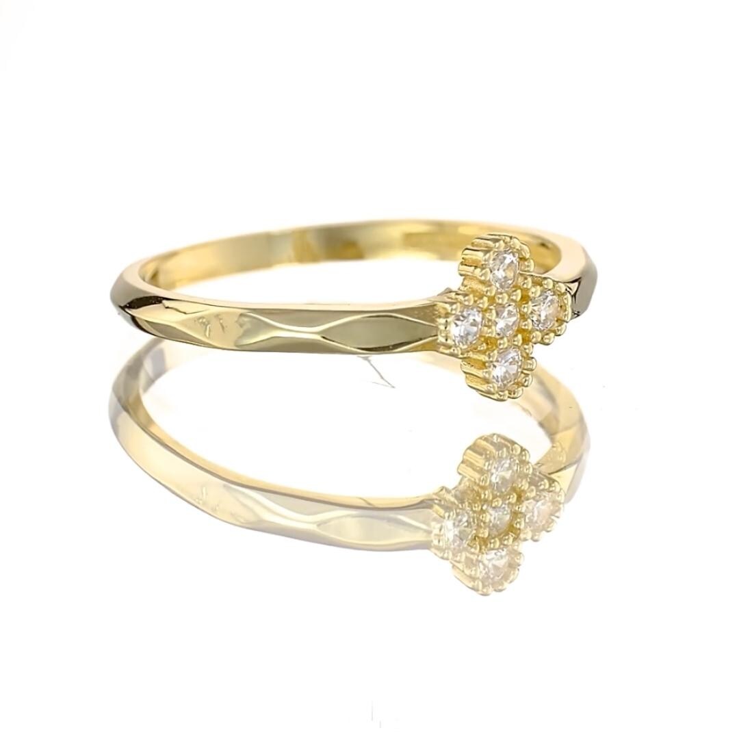 elegant women’s ring