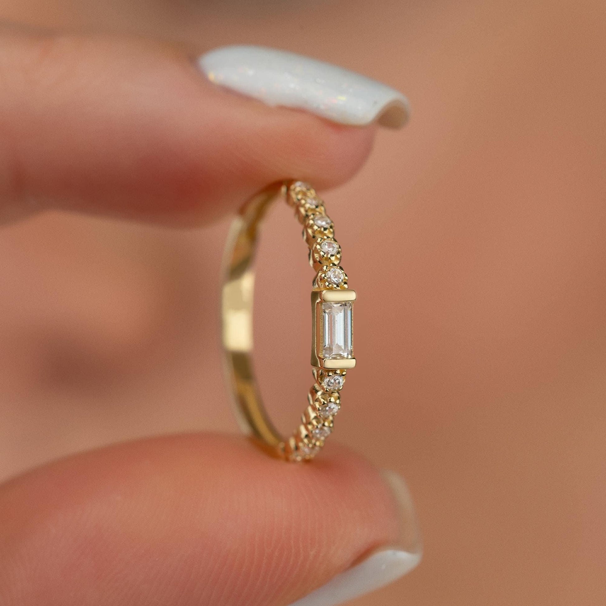 14k baguette ring