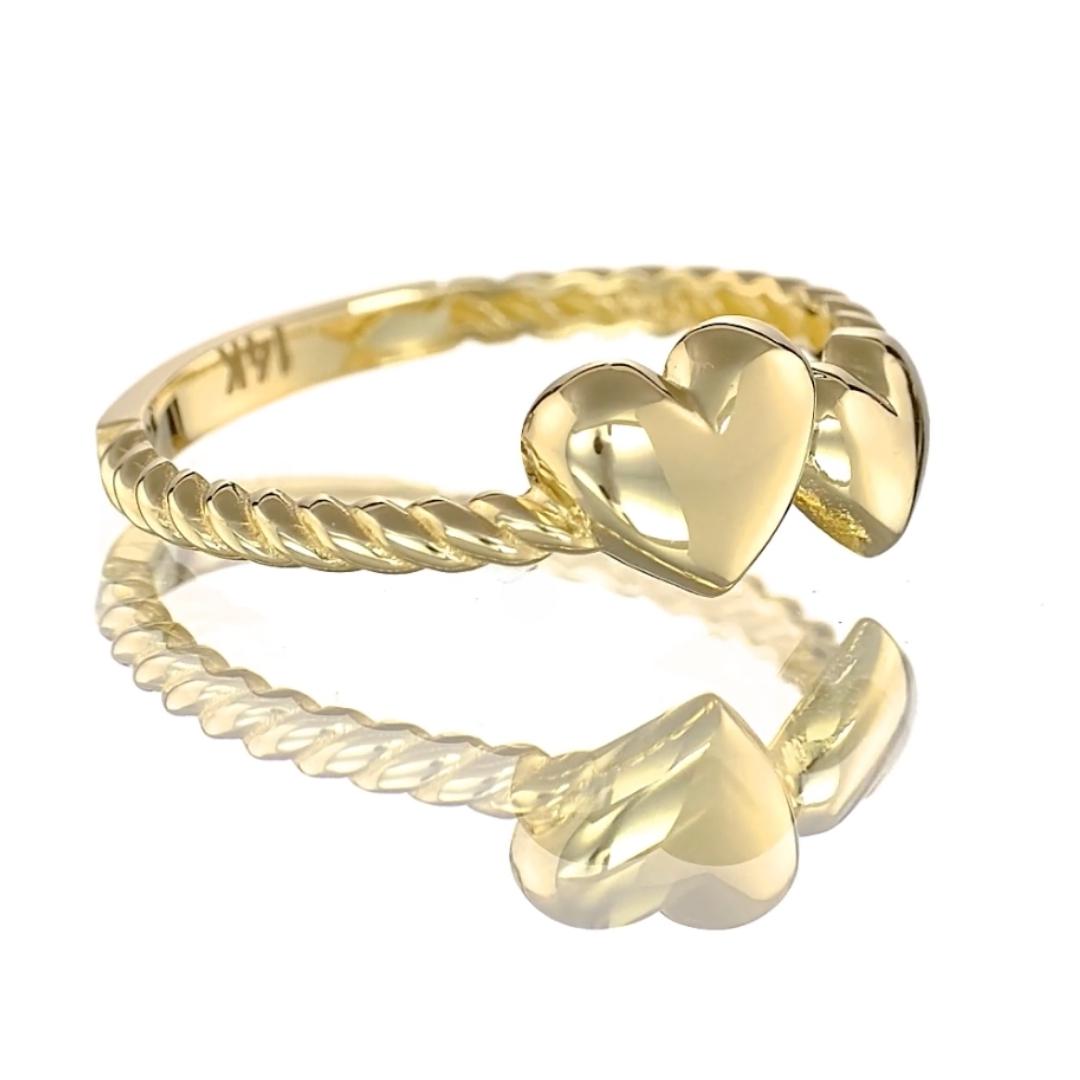 romantic gold ring